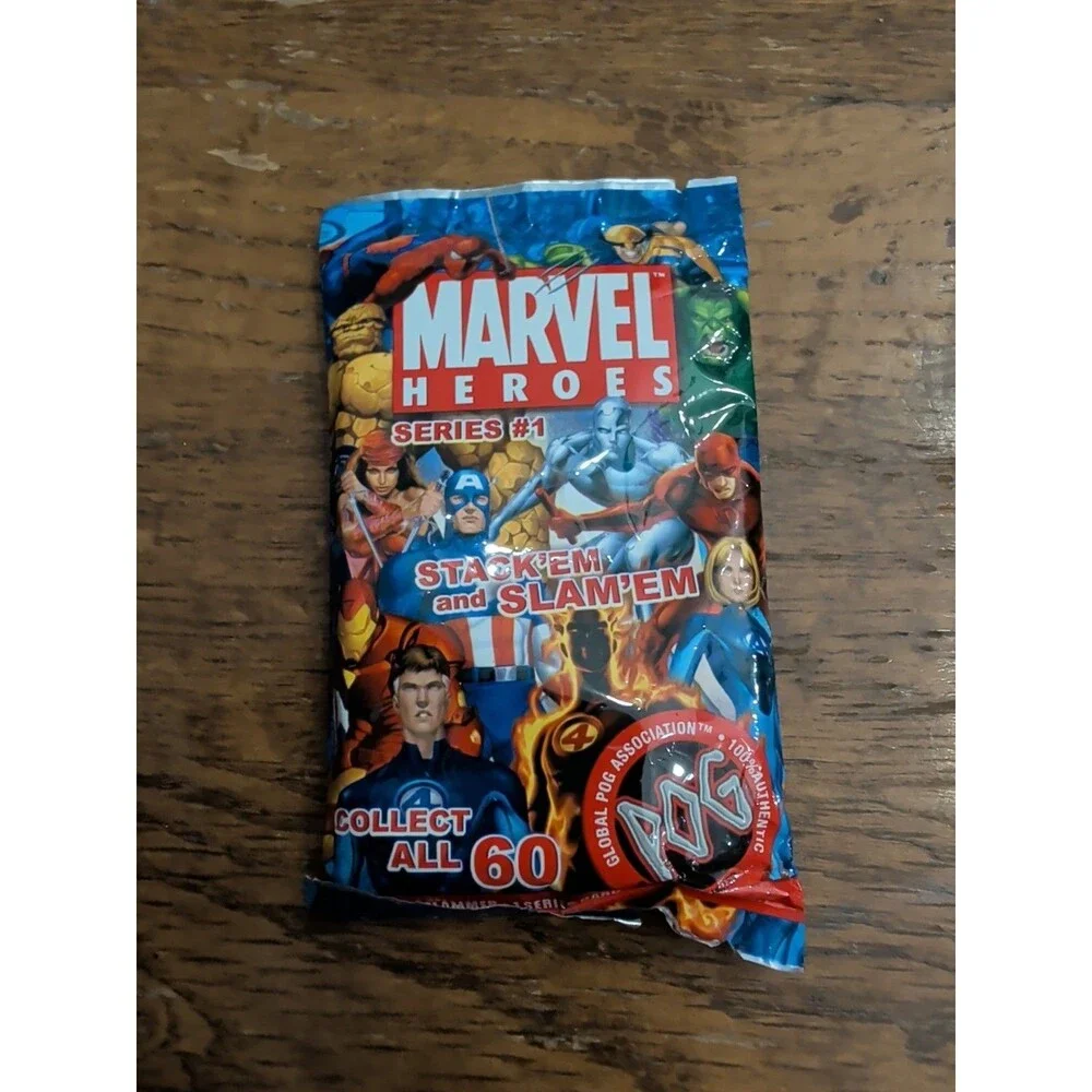 Unopened Marvel Heroes. Series # 1 Stack'em and Slam'em Pogs Pack - 2006